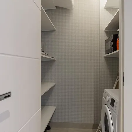 Luxury In District Of On Siedmiogrodzka Apartment Warsaw