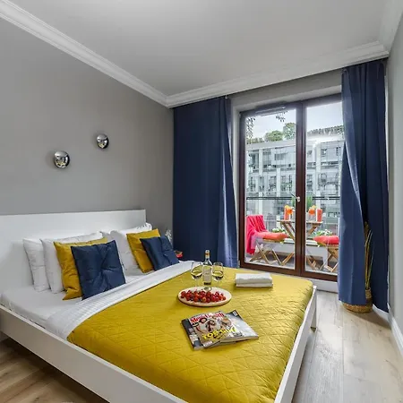 Luxury In District Of On Siedmiogrodzka *
