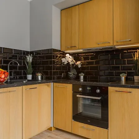 Apartment Luxury In District Of On Siedmiogrodzka Warschau